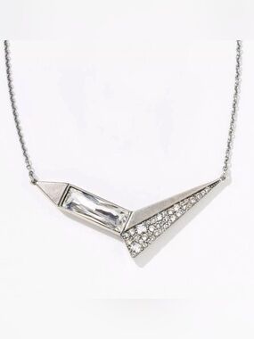 NWT Touchstone Crystal “Frosted Edge” Necklace; Retired